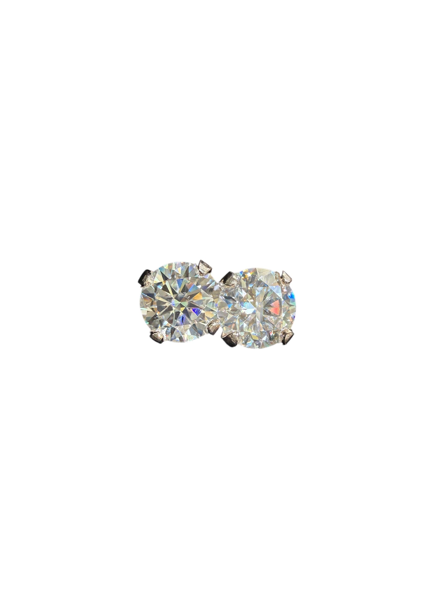 Sinful Studs (3mm)