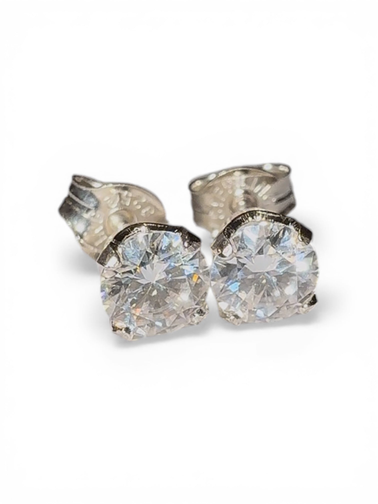 Sinful Studs (5mm)